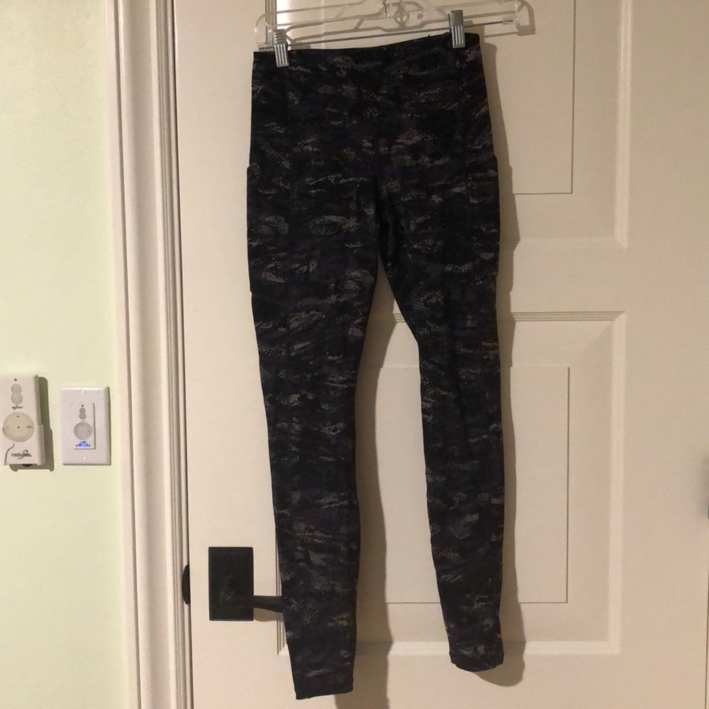 Lulu lemon speed up patterned leggings